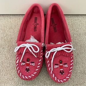 Minnetonka Moccasins Kid’s Thunderbird Moccasin